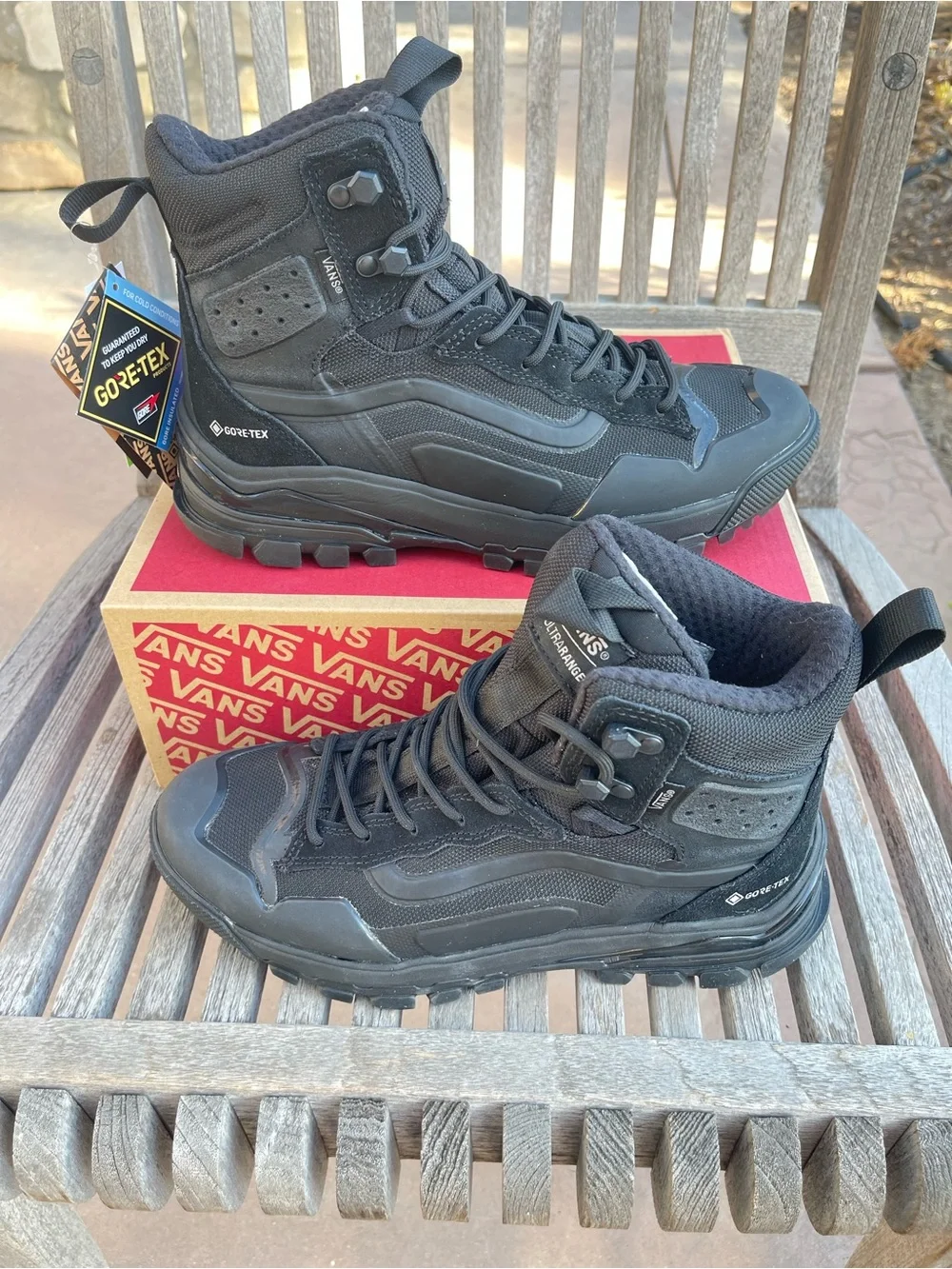 Vans UltraRange EXO HI Black Men's High-Top Gore‑Tex Hiking Boots